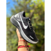 Tênis Infantil Unissex Air Zoom Nike Preto/Branco