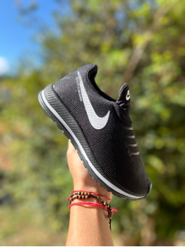 Tênis Infantil Unissex Slip Air Zoom Nike Preto/Branco - Tênis Nike