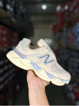 Tênis 9060 Premium Unissex New Balance Creme/prata - Tênis New Balance