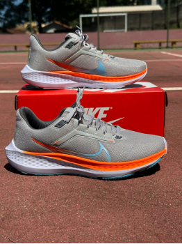 Tenis Vomero 17 Masculino Cinza/ Laranja - Tênis Nike