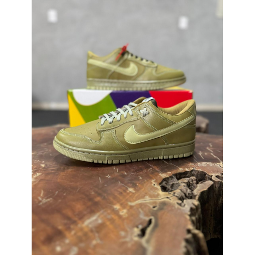 Tênis Dunk Low Sb Premium Masculino Verde