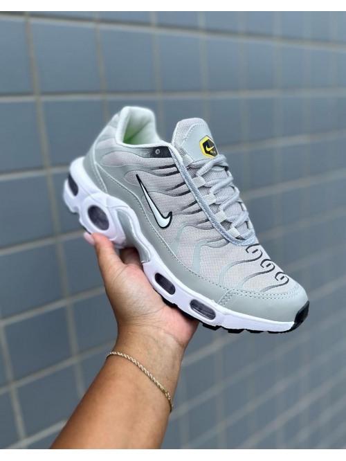 Tênis Air Max Plus TN Masculino Nike Cinza - Tênis Nike