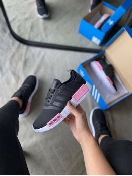 Tênis NMD Feminino Adidas Preto/Rosa - Tênis Adidas