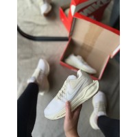 Tênis Titanium Nike Off Tênis Titanium Nike Off - Tênis Nike