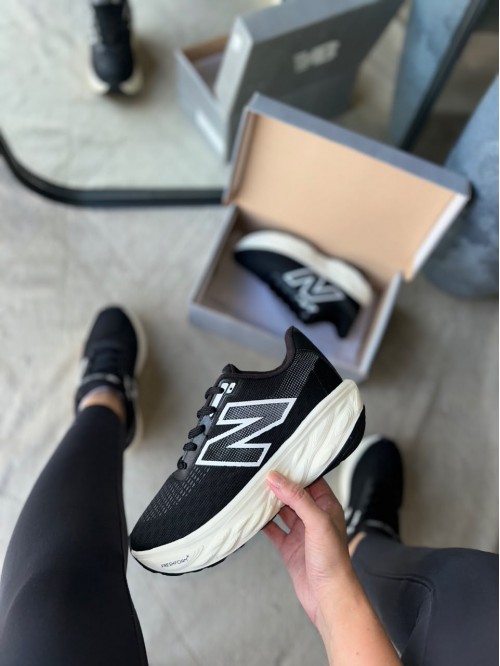 Tênis Premium Feminino New Balance 1080 Preto - Tênis New Balance - Tribo Shoes Tênis Premium Feminino New Balance 1080 Preto - Tênis New Balance