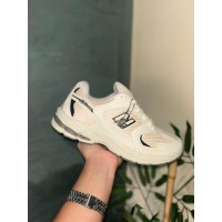 Tênis 530 Premium New Balance Branco/Preto - Tênis New Balance