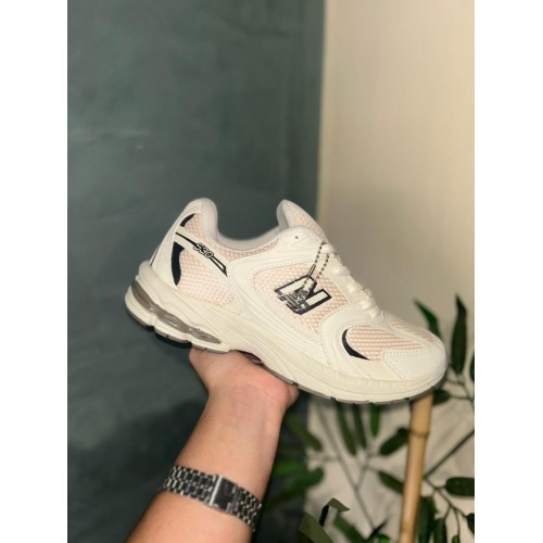 Tênis 530 Premium New Balance Branco/Preto