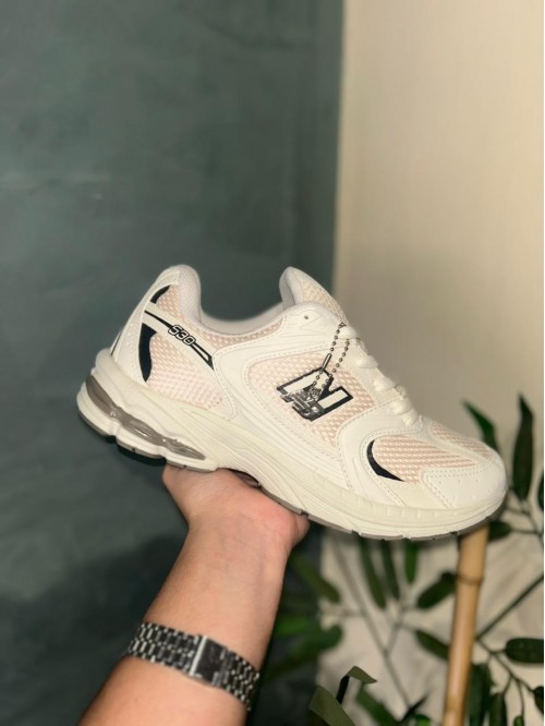 Tênis 530 Premium New Balance Branco/Preto - Tênis New Balance