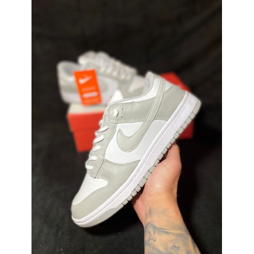 Tênis Dunk Low SB Unissex Nike Cinza Tênis Dunk Low SB Unissex Nike Cinza